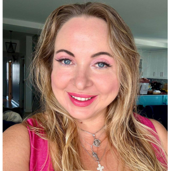 Александра Соколова